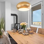 Beachterracethree- Eg, Barrierearm, Meerblick, Terrasse, Kamin, Sauna *