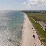 Appartement Beachterracethree- Eg, Barrierearm, Meerblick, Terrasse, Kamin, Sauna Olpenitz