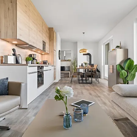 Beachterracethree- Eg, Barrierearm, Meerblick, Terrasse, Kamin, Sauna דירה אולפניץ