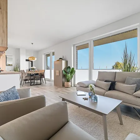 Apartment Beachterracethree- Eg, Barrierearm, Meerblick, Terrasse, Kamin, Sauna Olpenitz