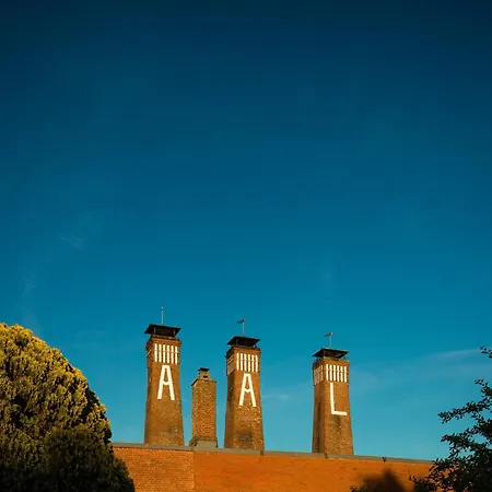 Beachterracethree- Eg, Barrierearm, Meerblick, Terrasse, Kamin, Sauna דירה אולפניץ